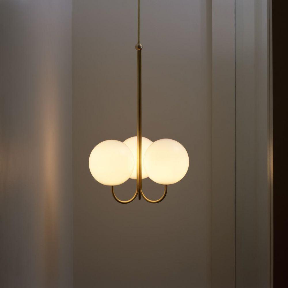 angle-chandelier