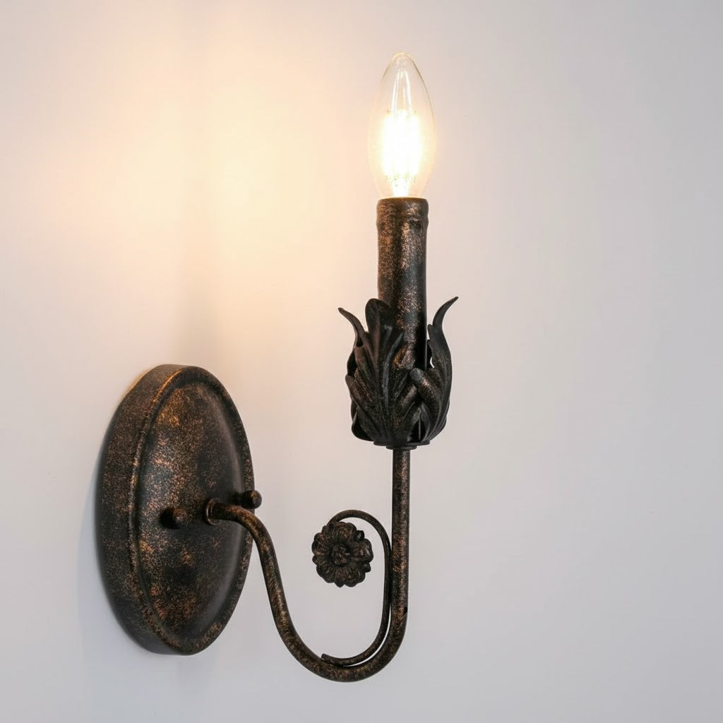 antonia-wall-lamp