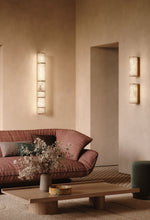 apadana-alabaster-wall-lamp