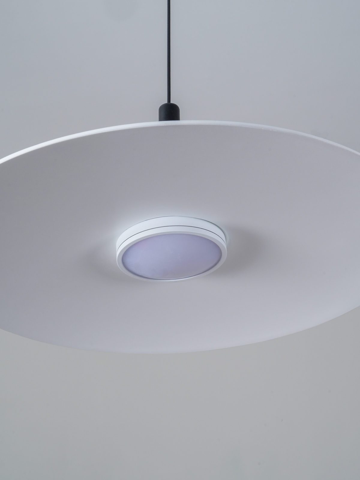 Aplomb Pendant light