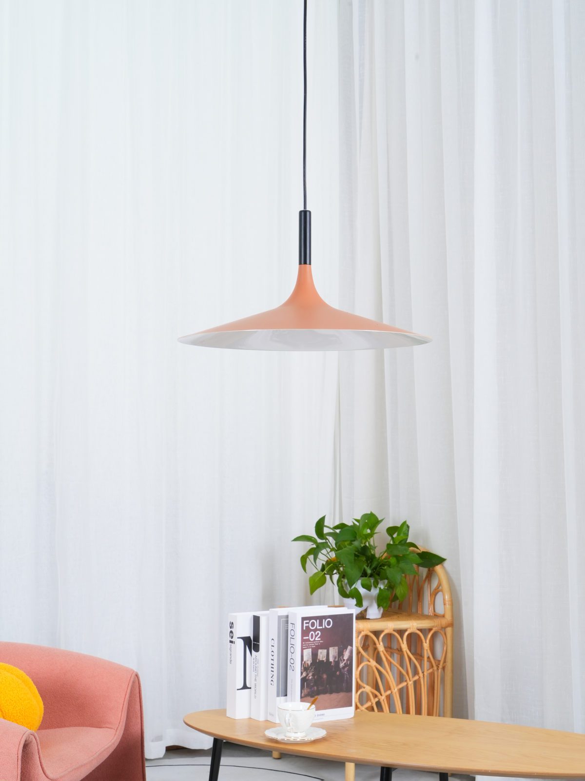 Aplomb Pendant light