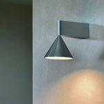 apollo-aluminum-wall-lamp