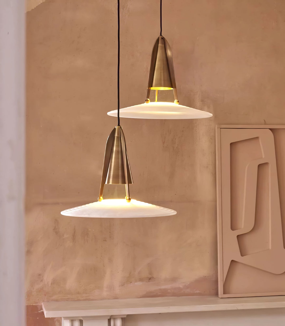 Aragon Alabaster Pendant Light – Sculptural Metal & Natural Stone