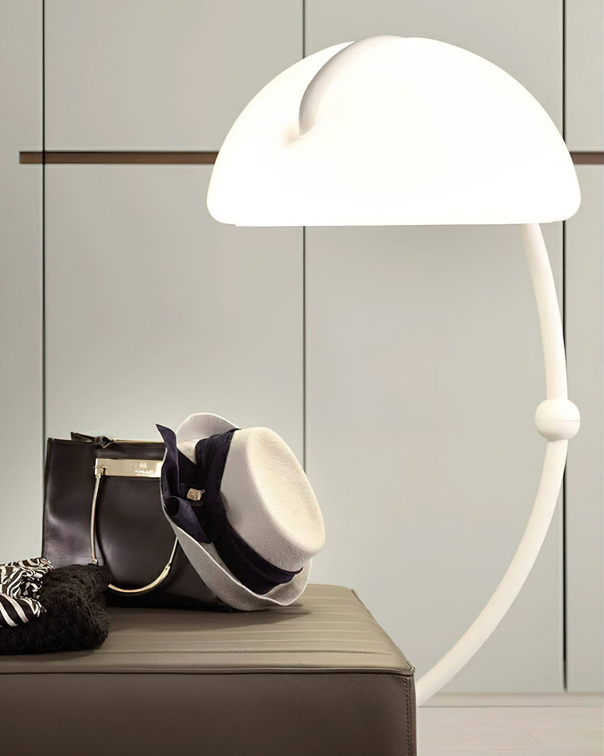 arc-glow-floor-lamp