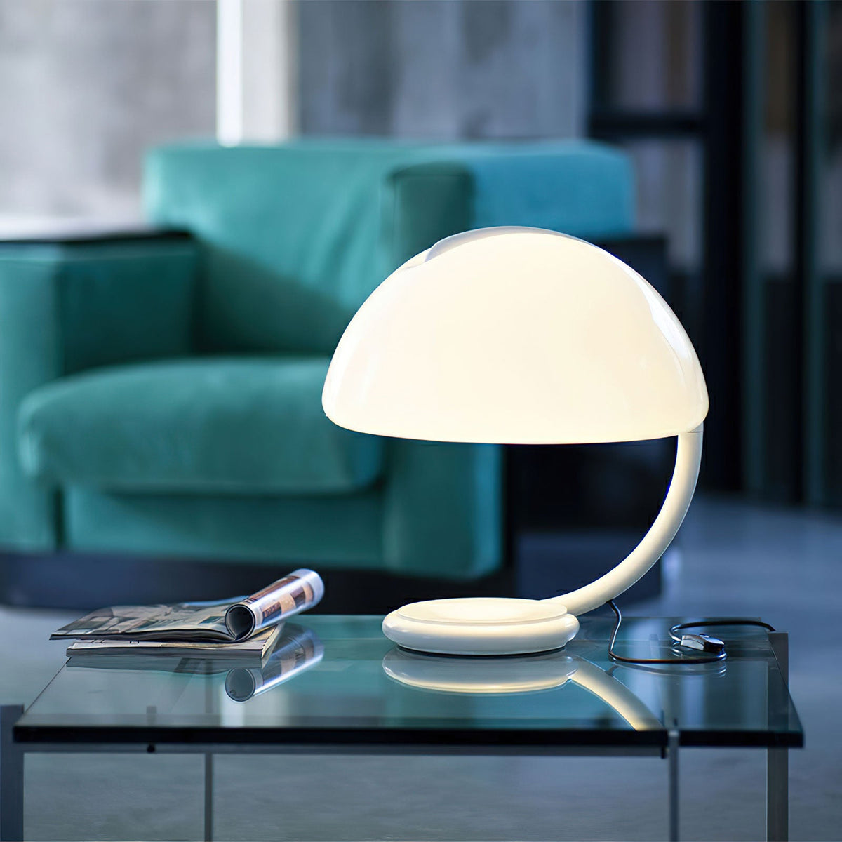 arc-glow-table-lamp
