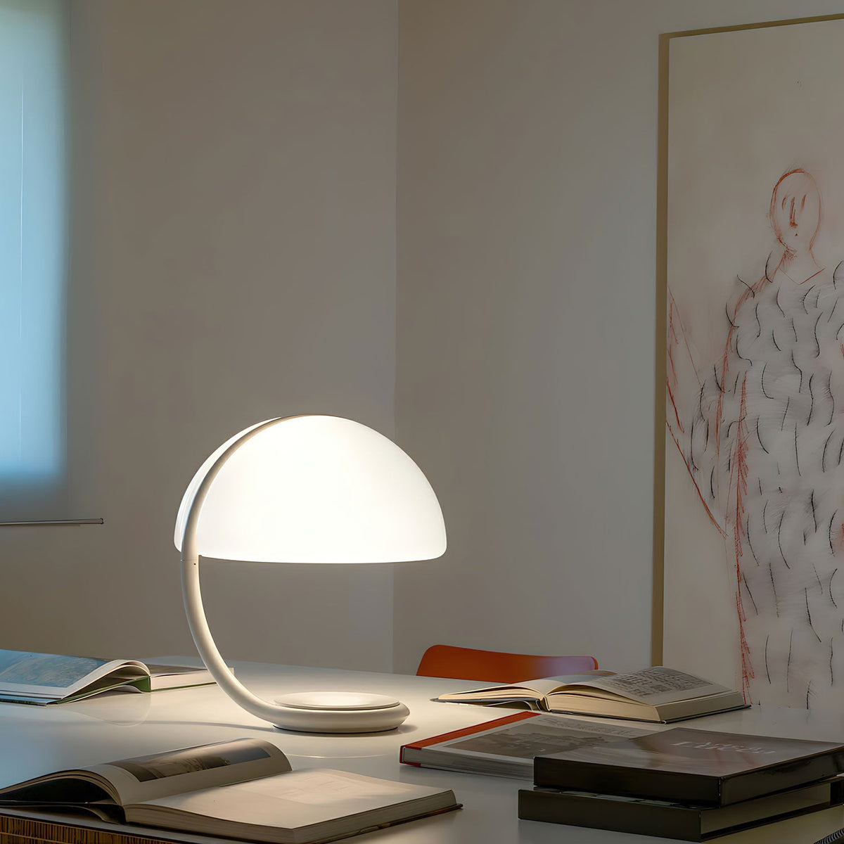 arc-glow-table-lamp