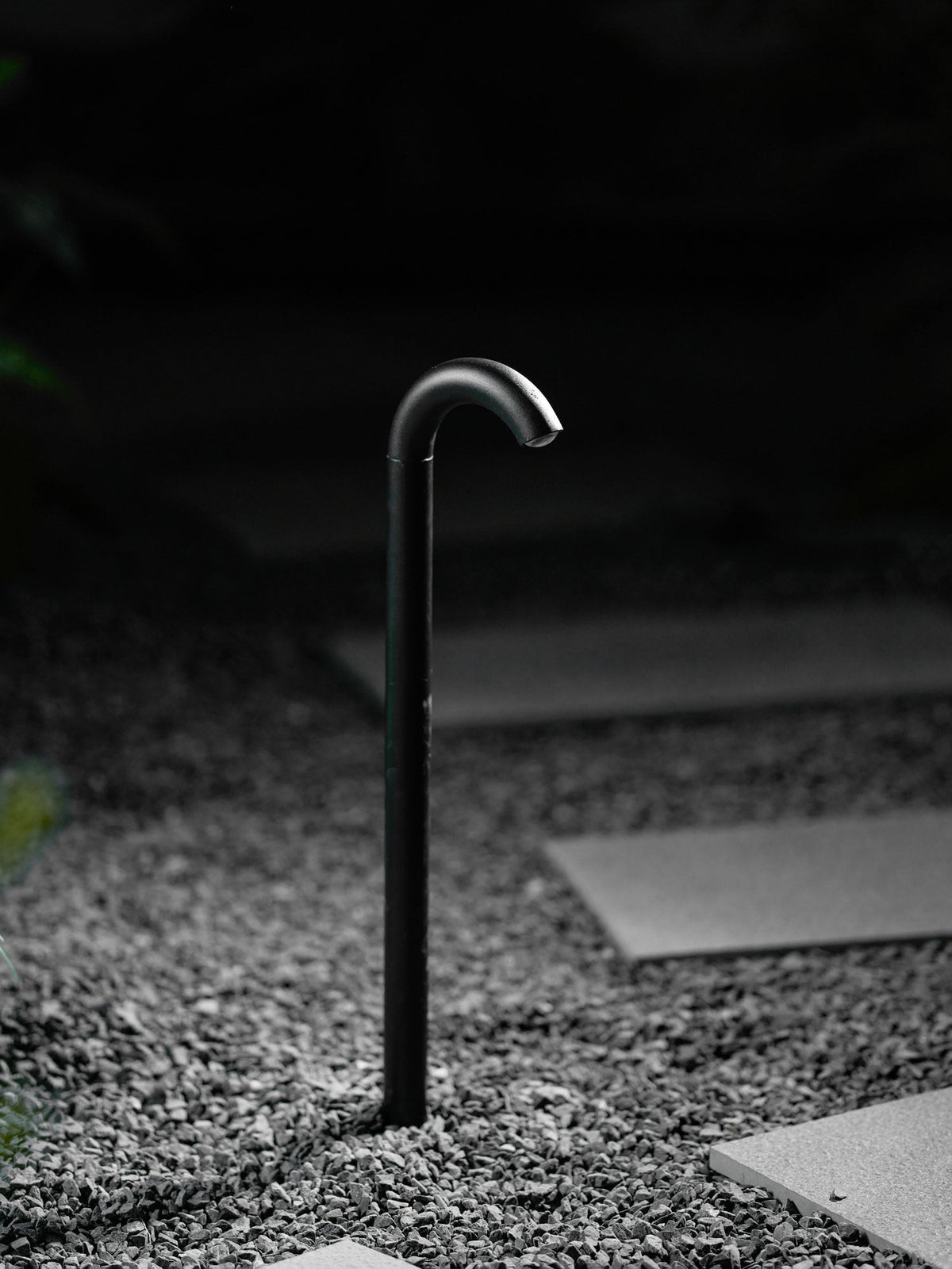 Arcis Modern Outdoor Pathway Light – Sleek LED Landscape Lighting