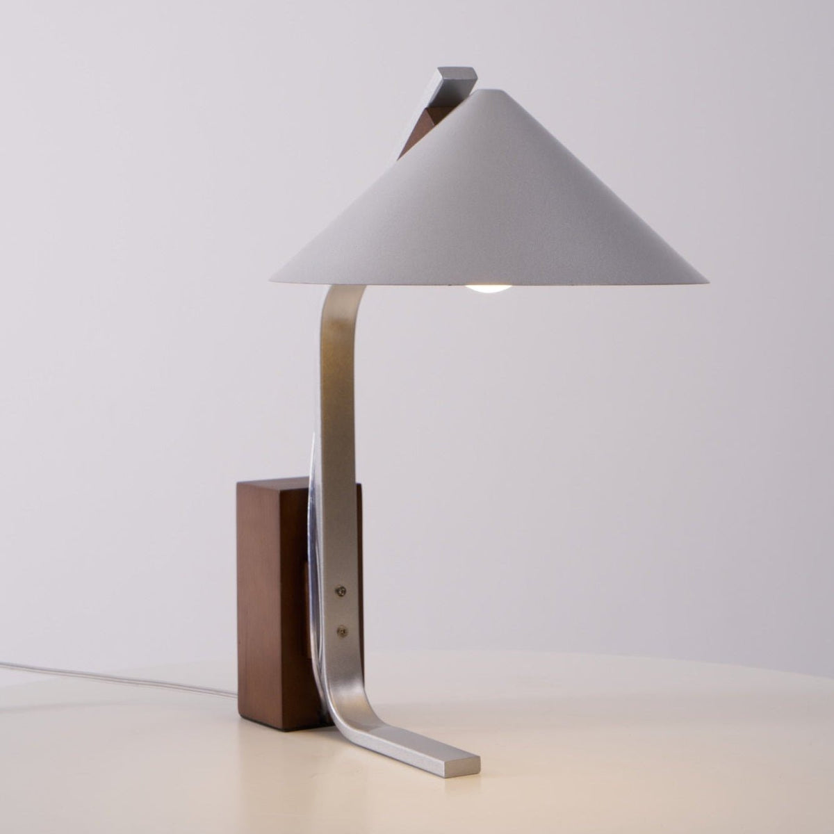 Arclune Modern Walnut Wood Desk Lamp with Aluminum Arc Shade