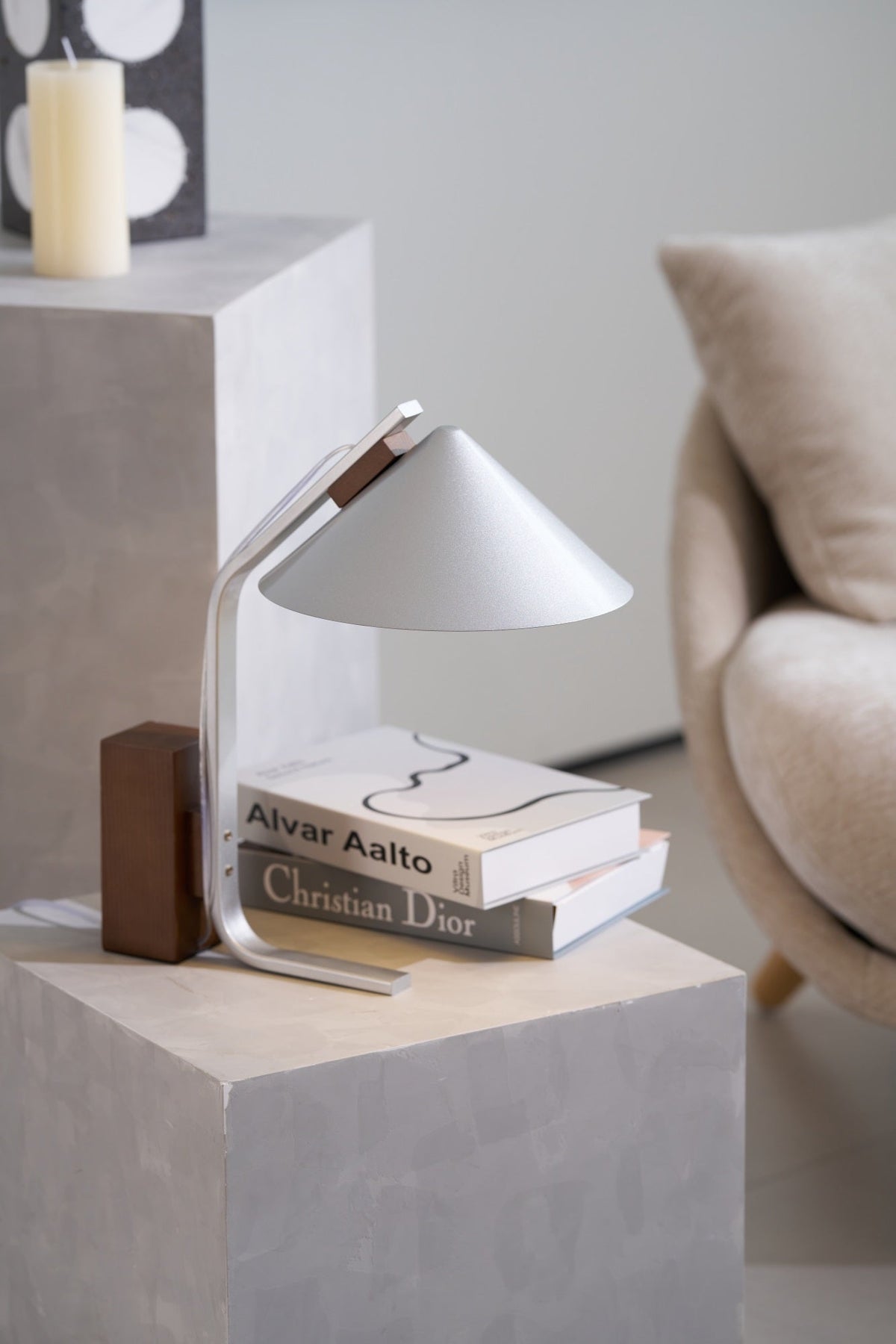 Arclune Modern Walnut Wood Desk Lamp with Aluminum Arc Shade