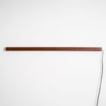 Arlo Wooden LED Wall Sconce – Plug-In Linear Light for Modern Interiors