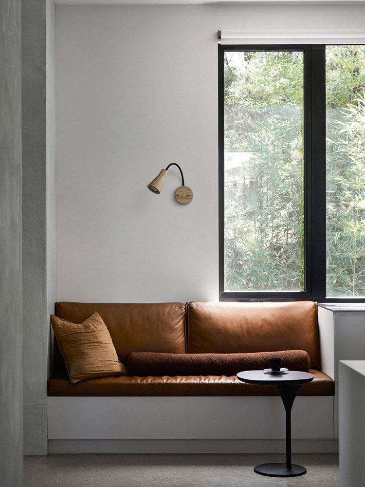 Arlo Sculpted Wood Wall Sconce – Modern Minimalist Bedside Lighting