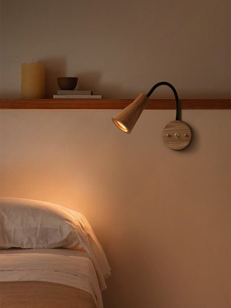 Arlo Sculpted Wood Wall Sconce – Modern Minimalist Bedside Lighting