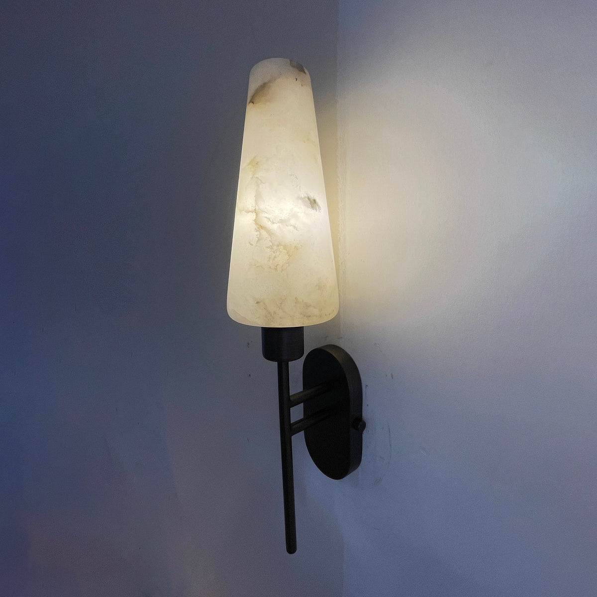 arras-wall-lamp