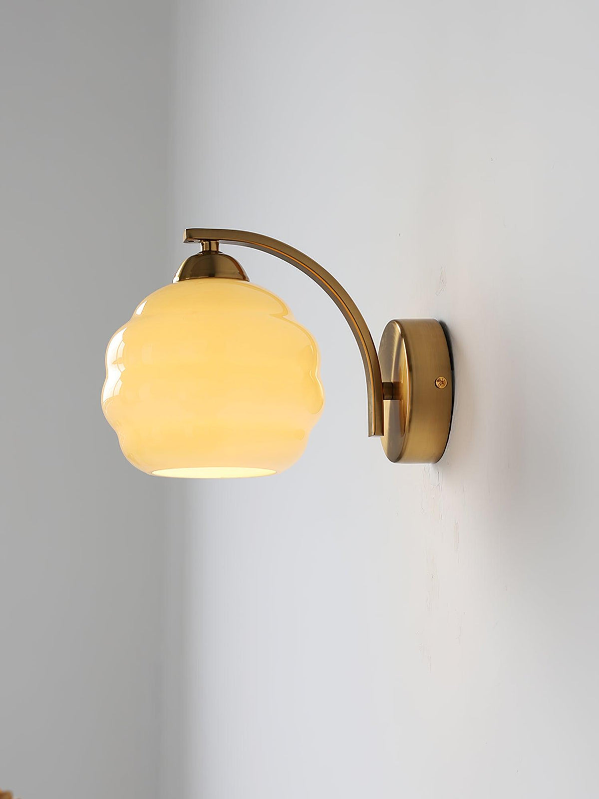 Art Deco Plug-In Wall Sconce with Glass Shade in Gold or Chrome