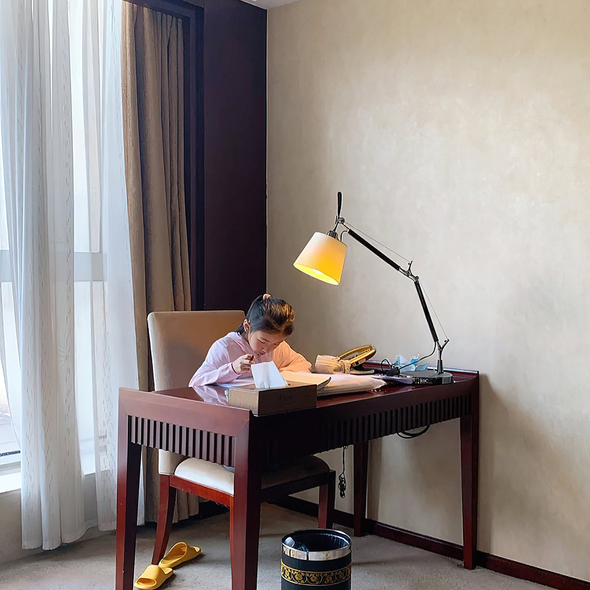 artemide-table-lamp