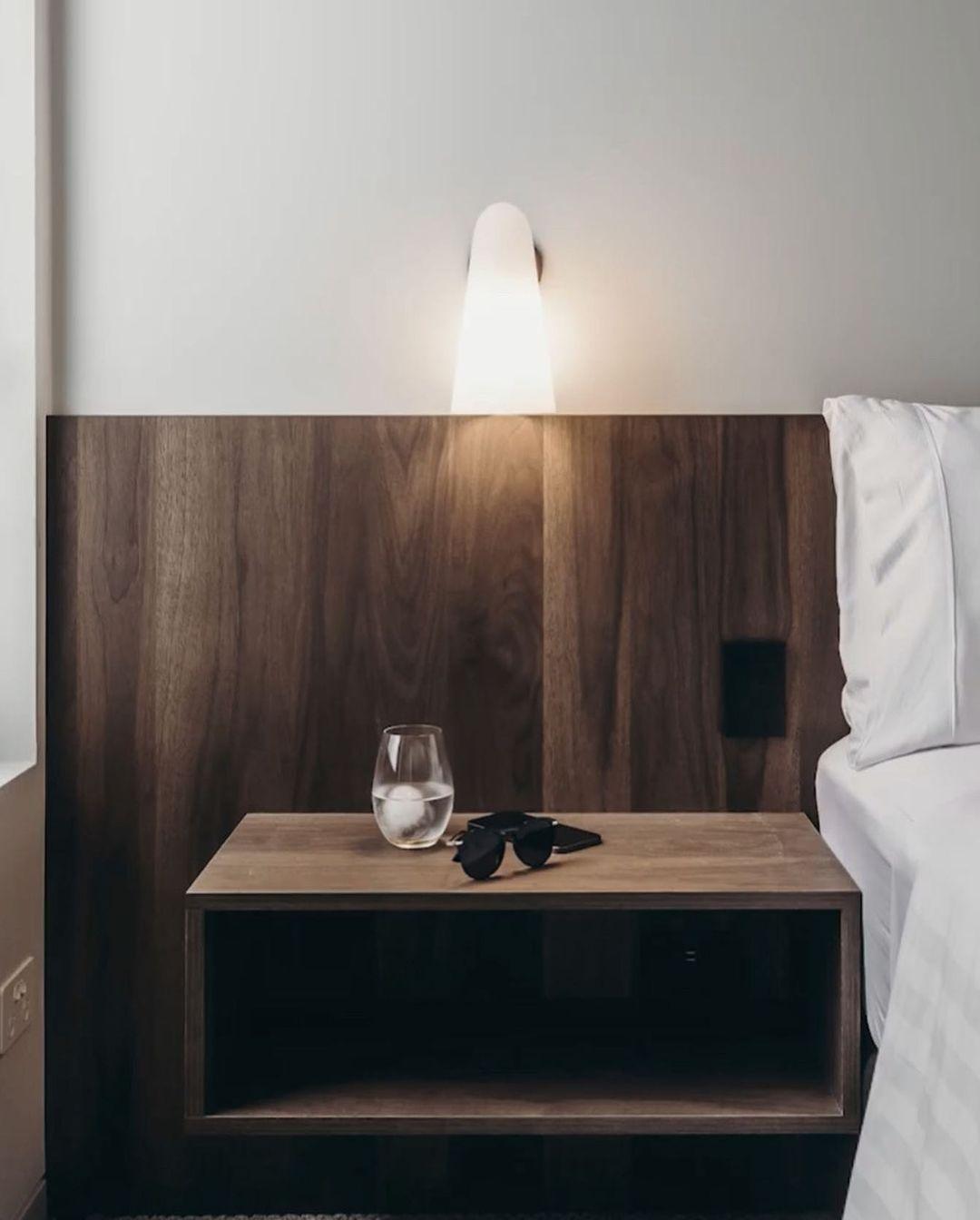 Articolo Conical Glass LED Wall Sconce for Modern Interiors