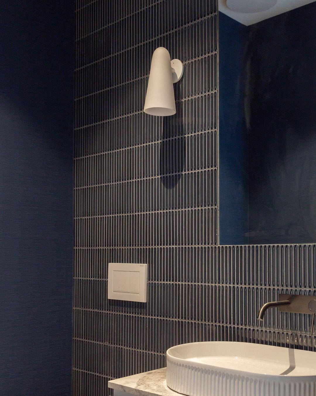 Articolo Conical Glass LED Wall Sconce for Modern Interiors