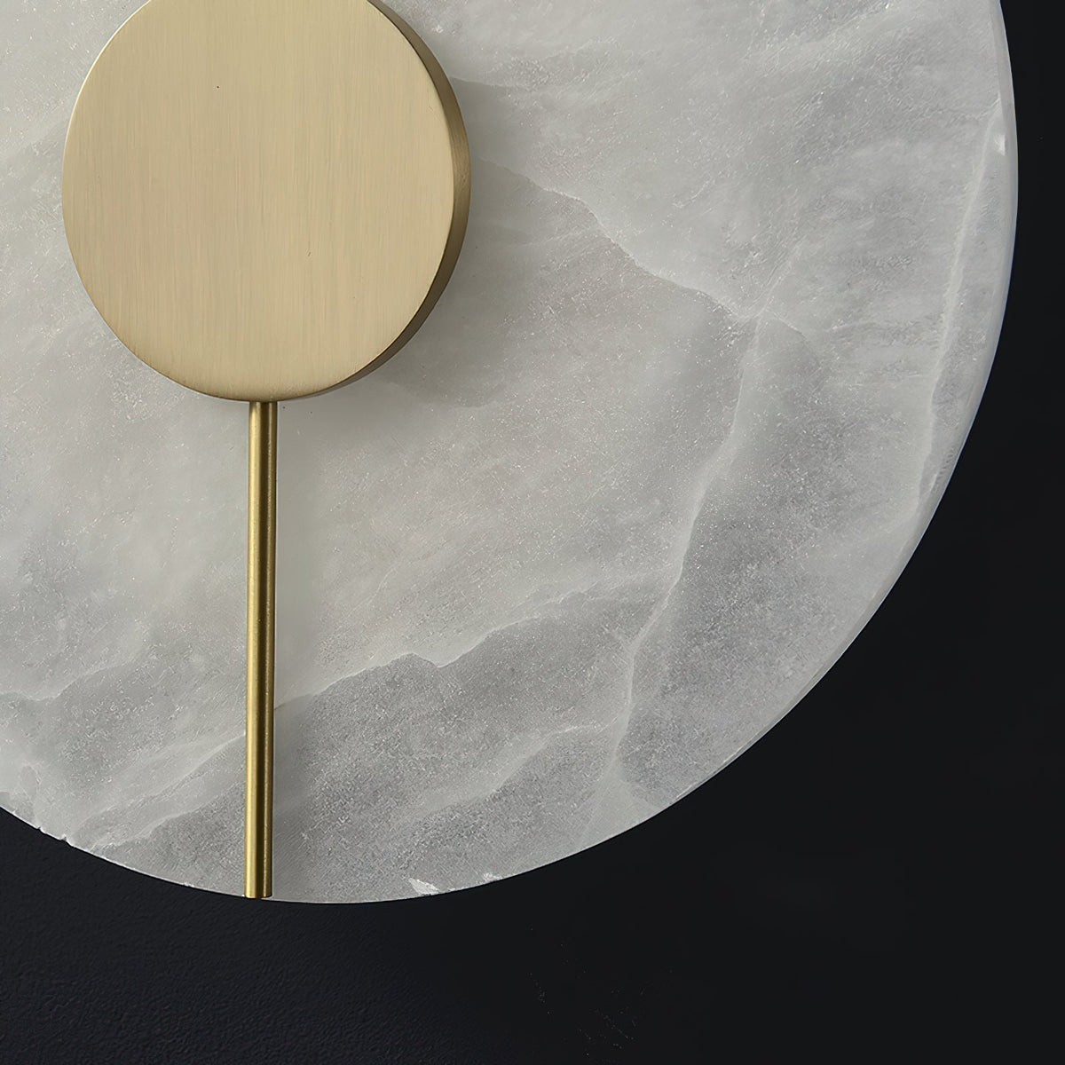 artistic-alabaster-wall-lamp