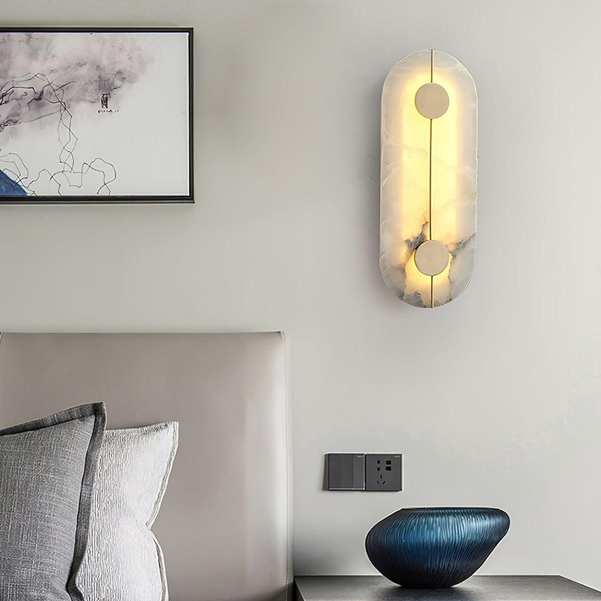 artistic-alabaster-wall-lamp