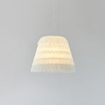 artistic-feather-pendant-light