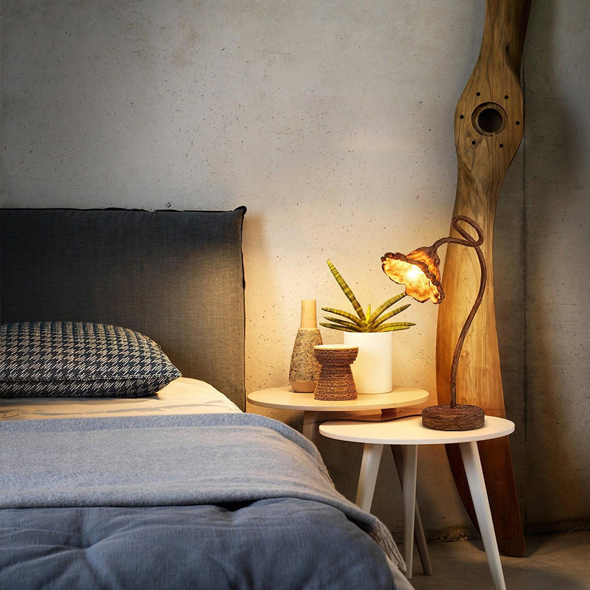 Lotus Leaf Resin Table Lamp with Warm Ambient Glow for Bedside and Living Room