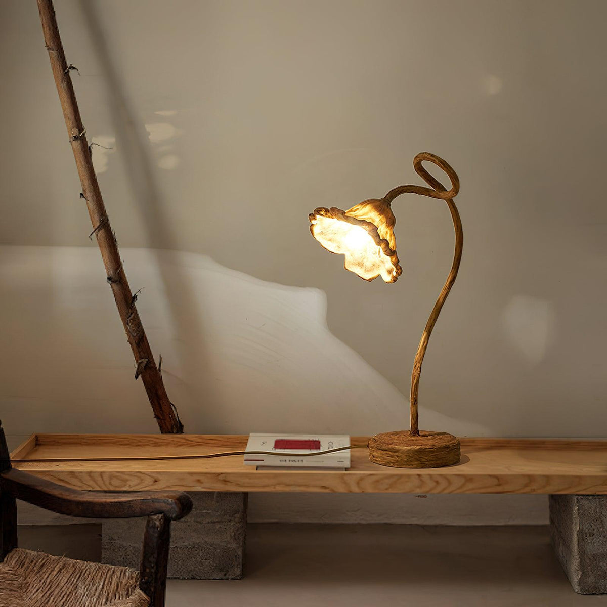 Lotus Leaf Resin Table Lamp with Warm Ambient Glow for Bedside and Living Room