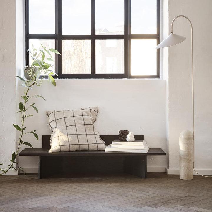 arum-floor-lamp