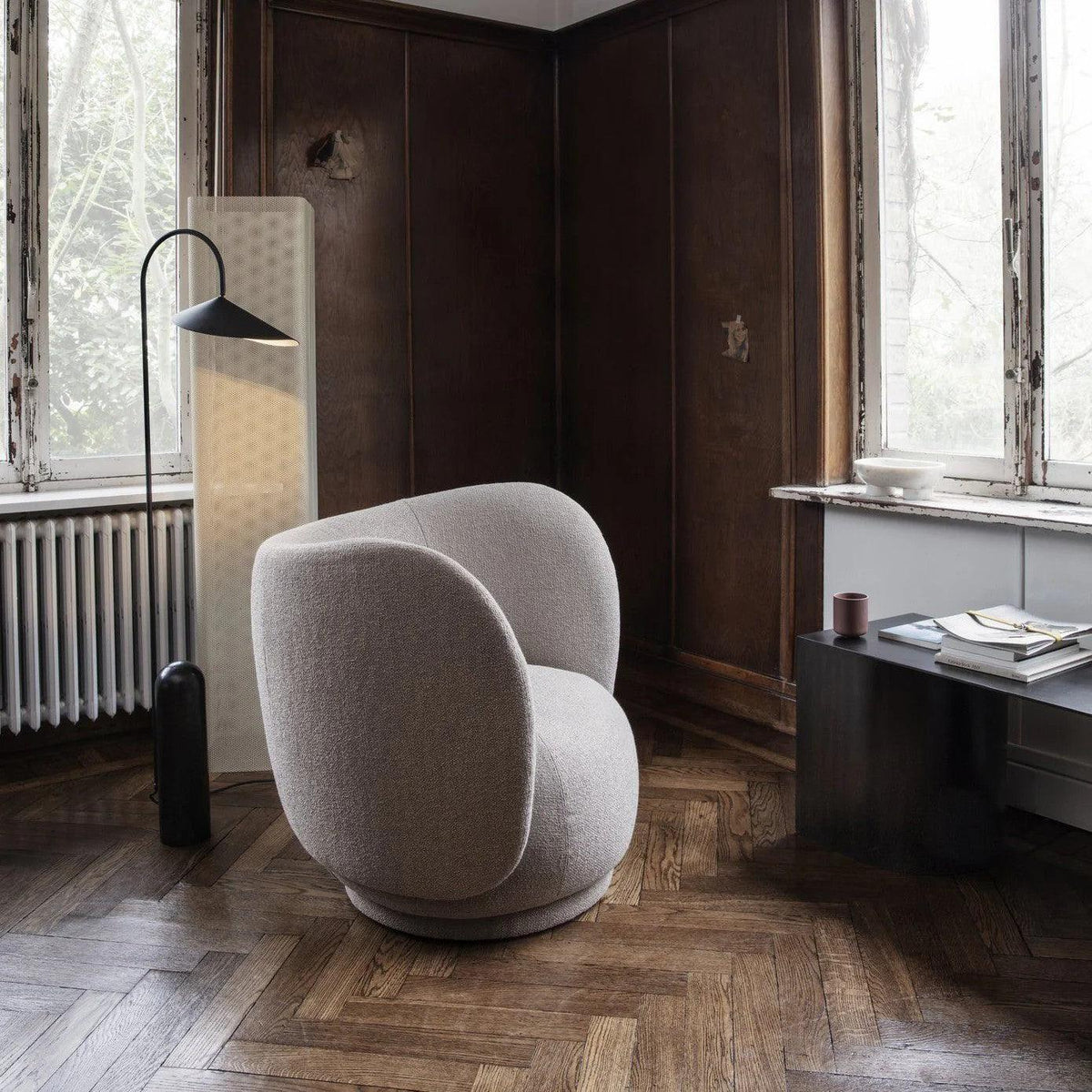 arum-floor-lamp