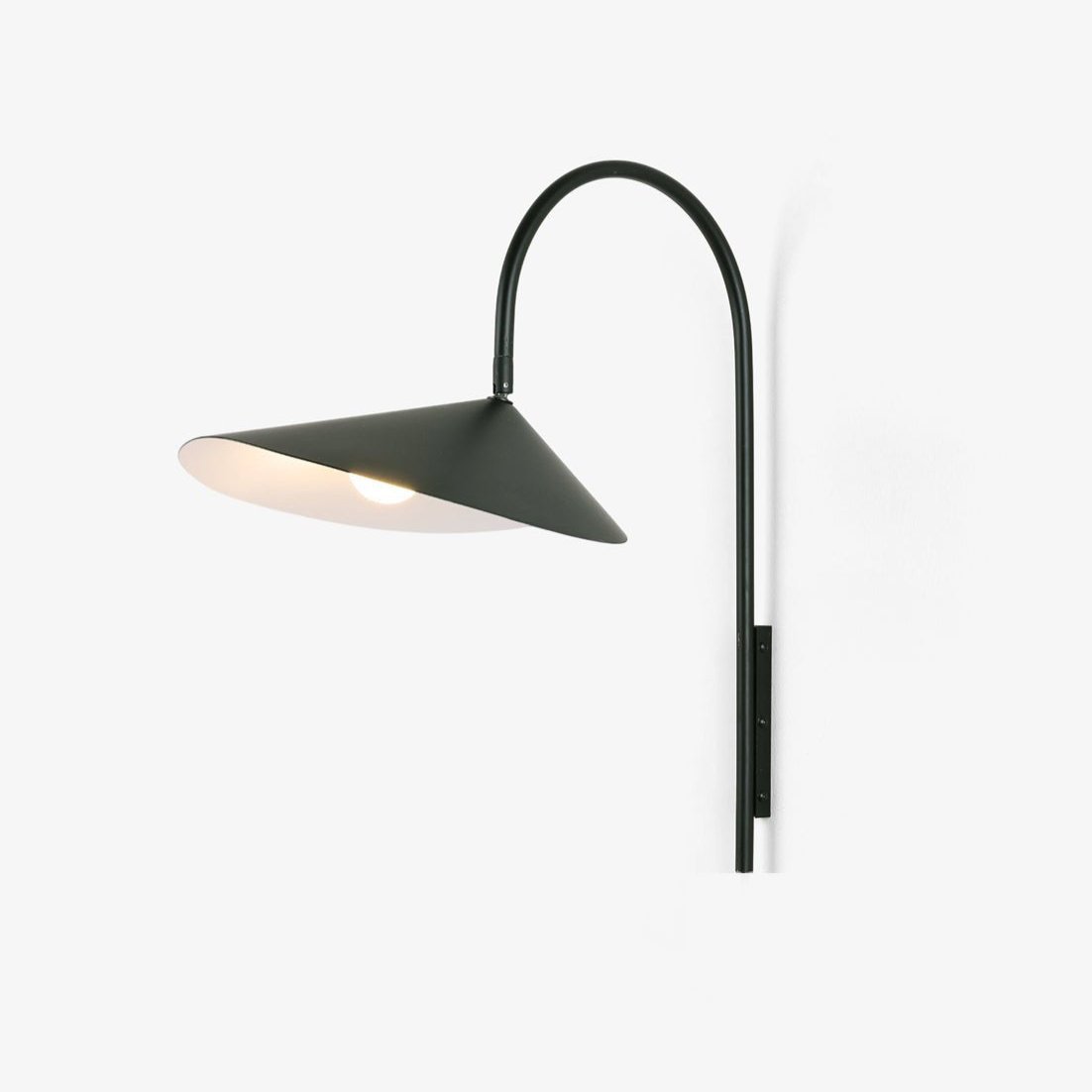 Alocasia Swivel Wall Sconce – Modern Adjustable Wall Light for Bedroom & Living Room