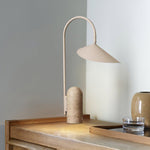 arum-table-lamp