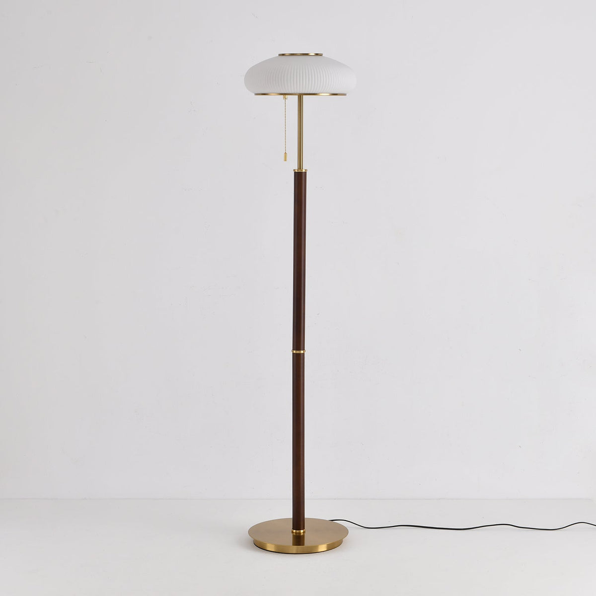 Arvia Floor Lamp – Modern Walnut Wood & Brass Standing Light