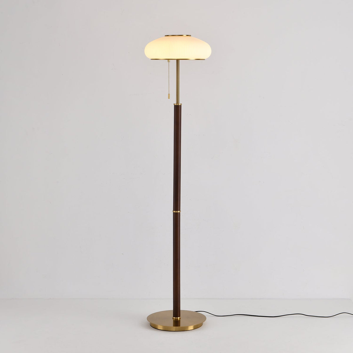 Arvia Floor Lamp – Modern Walnut Wood & Brass Standing Light