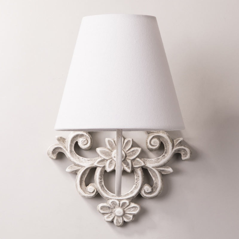 ascoux-wall-lamp