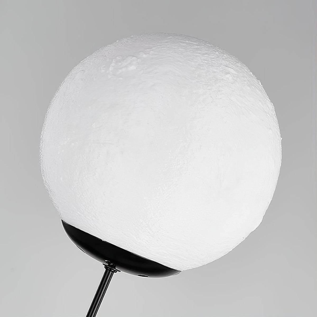 Astronaut And Planet Lamp