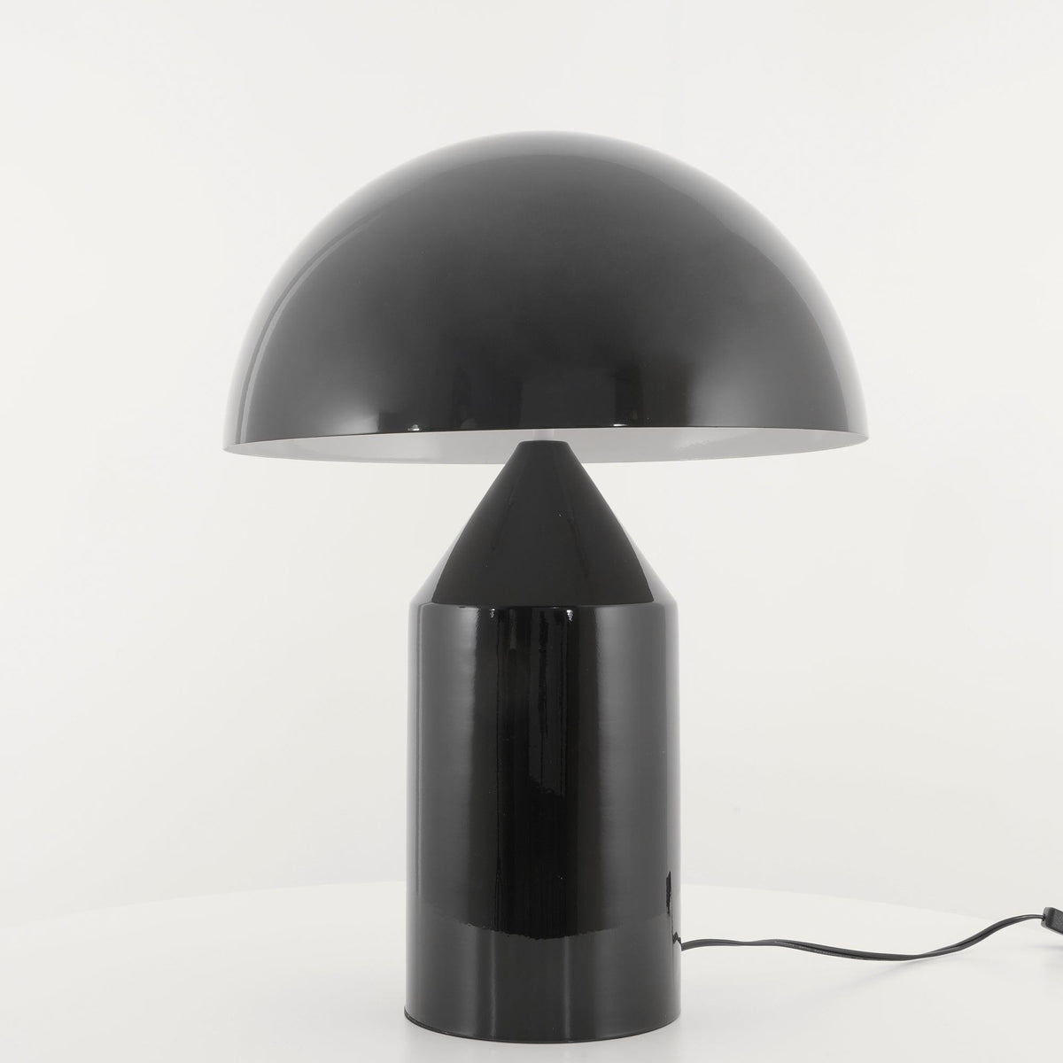 atollo-metal-table-lamp