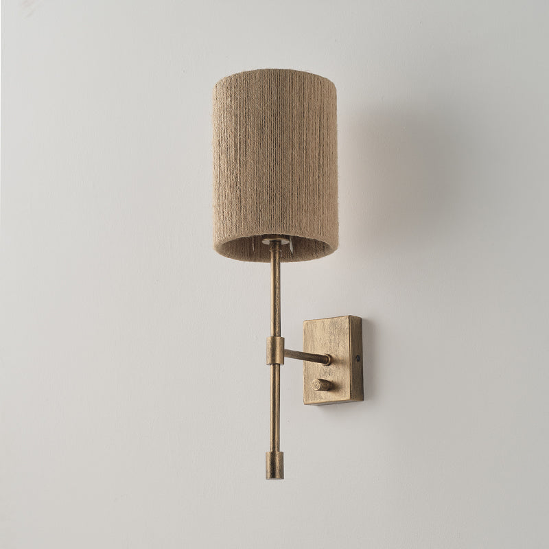 atticus-wall-lamp