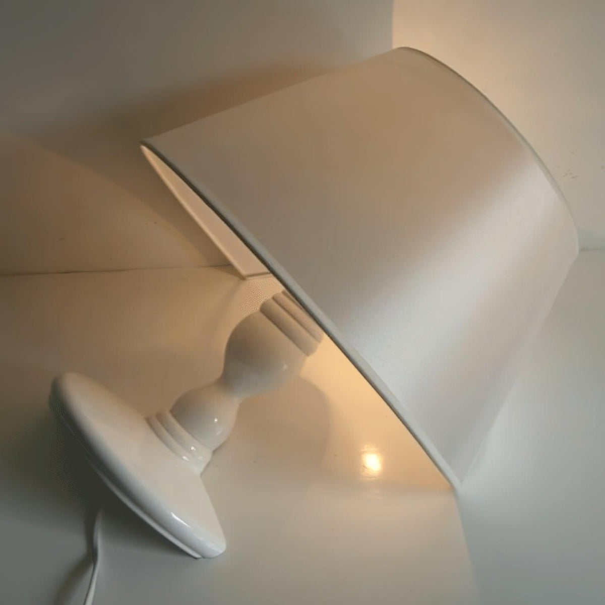 aubrey-wall-lamp