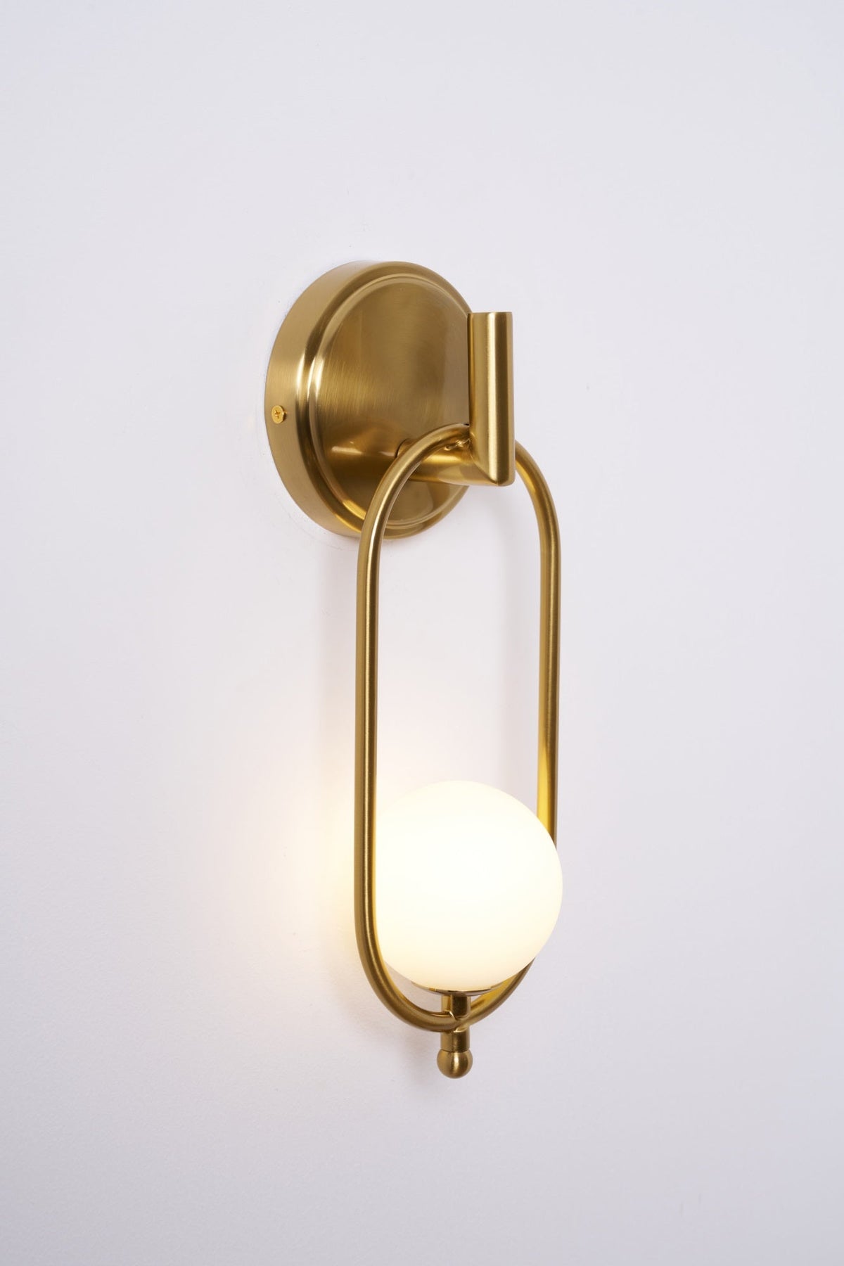 Aurea Brass Wall Sconce – Modern Minimalist Oval Glass Wall Light