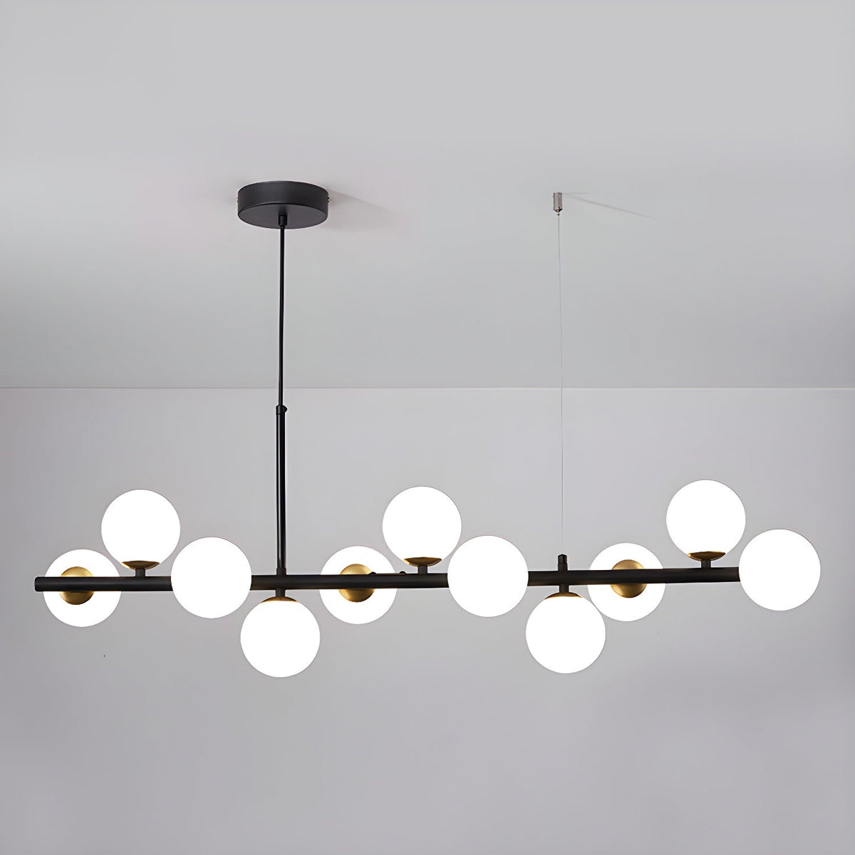 Aurelia Globe Chandelier – Modern Glass & Gold Pendant Light for Dining Room