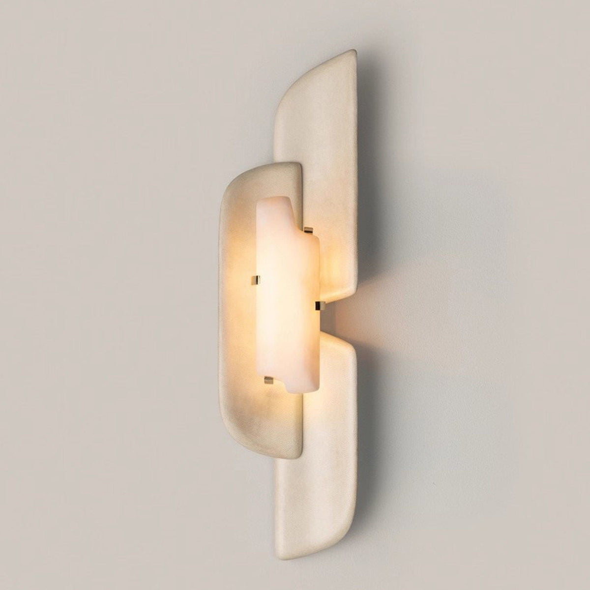 Aurellin Alabaster Wall Sconce – Sculptural LED Wall Light