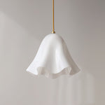 Vera Bloom Pendant Lamp – Sculptural Glass Chandelier in Gradient Hues