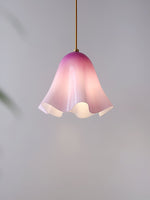 Vera Bloom Pendant Lamp – Sculptural Glass Chandelier in Gradient Hues