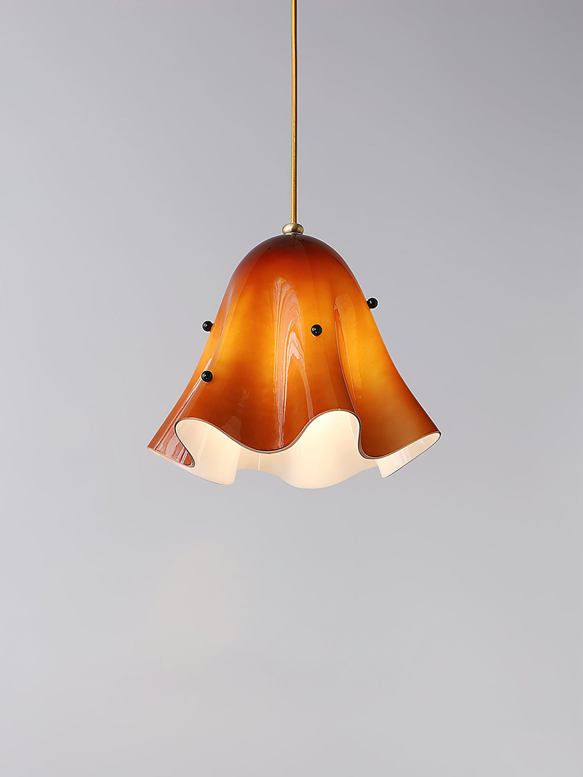 Vera Bloom Pendant Lamp – Sculptural Glass Chandelier in Gradient Hues