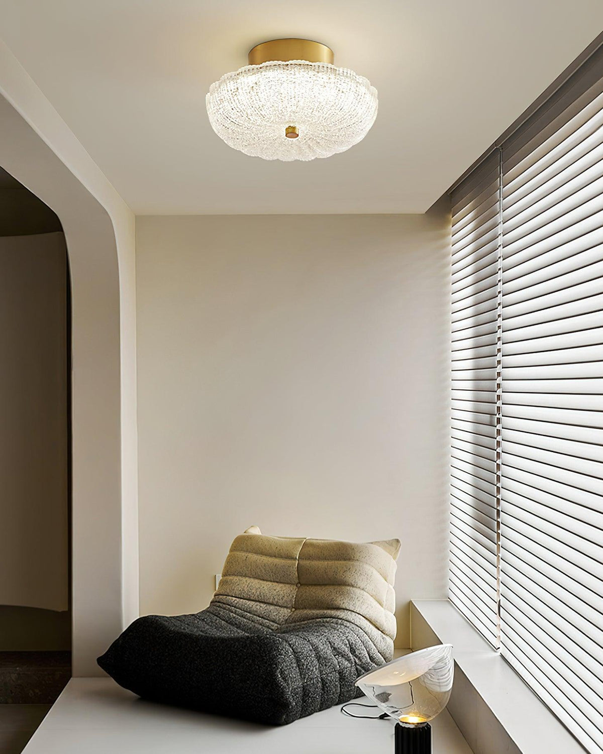 aurora-ceiling-lamp