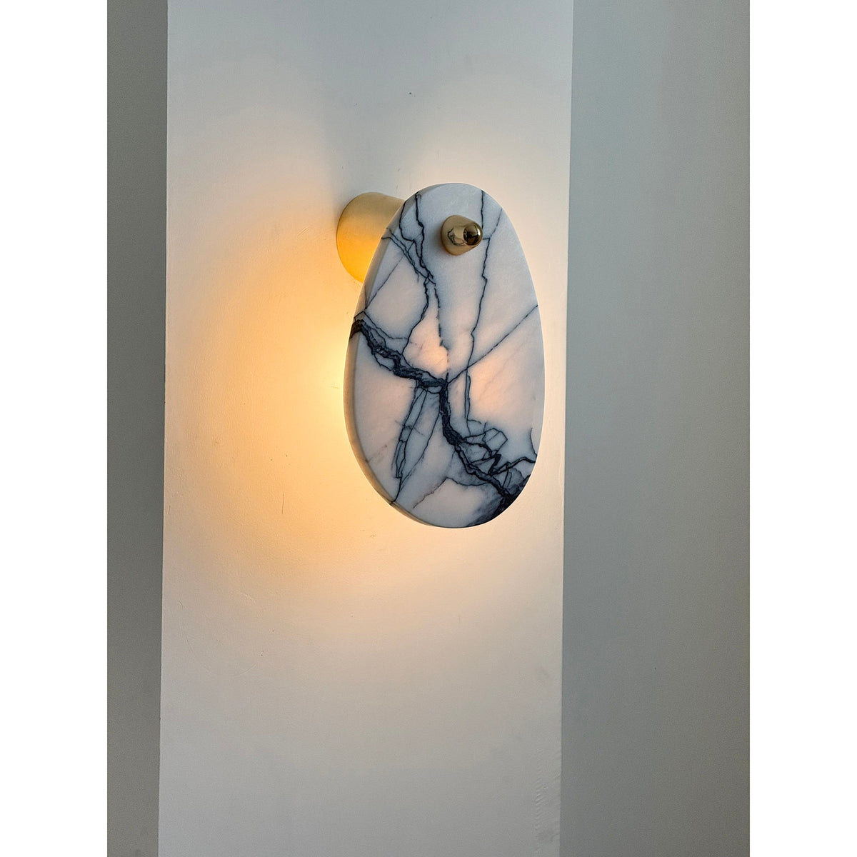 aurora-marble-wall-lamp