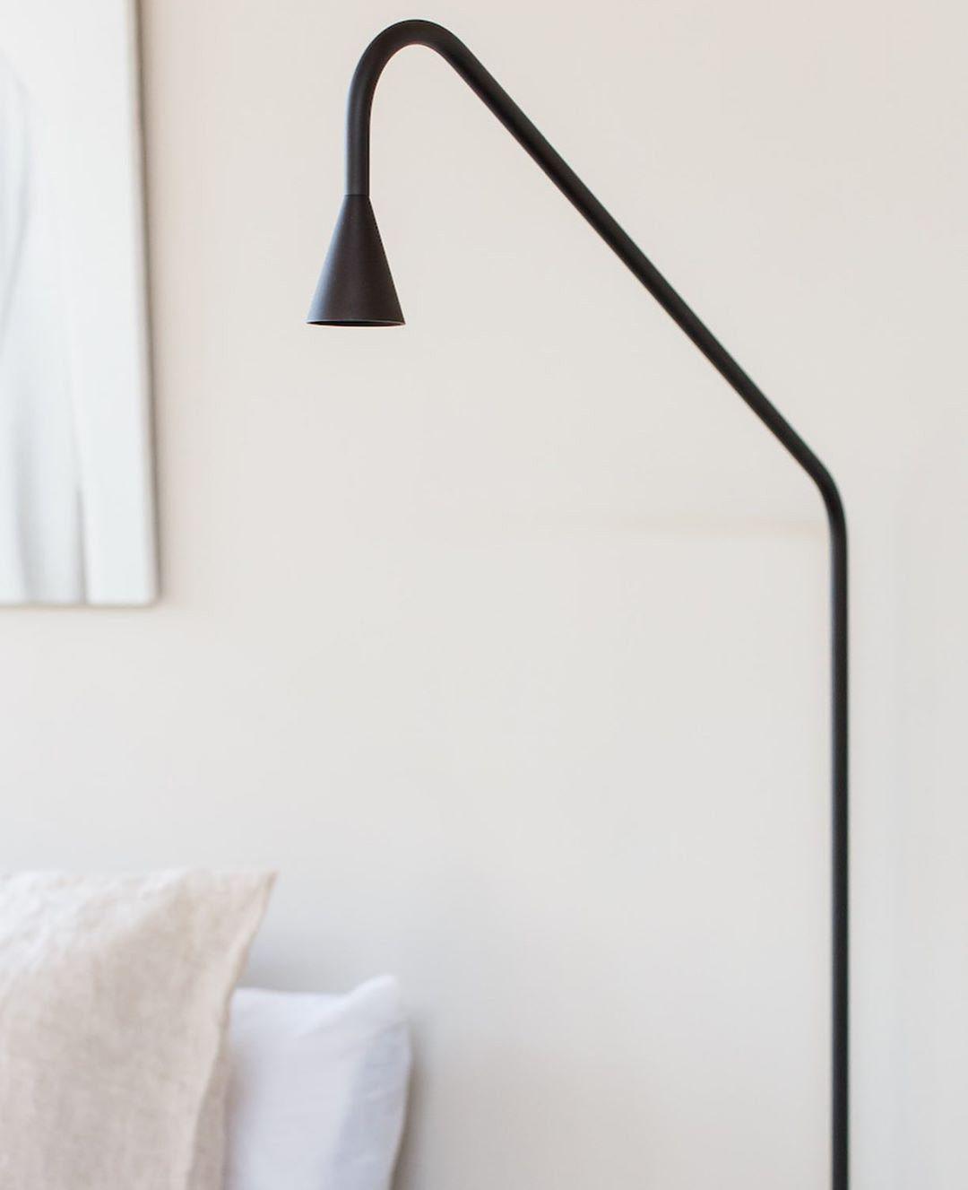 svarna_wall_lamp