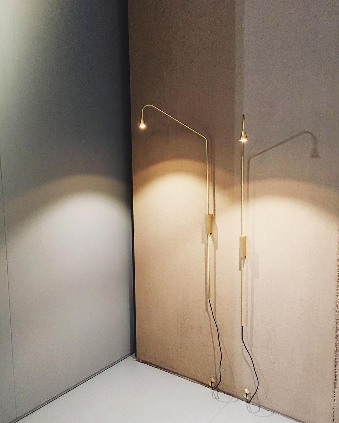 svarna_wall_lamp