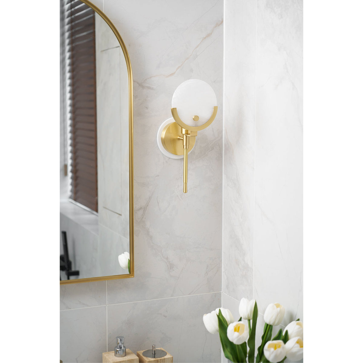 ava-brass-sconce