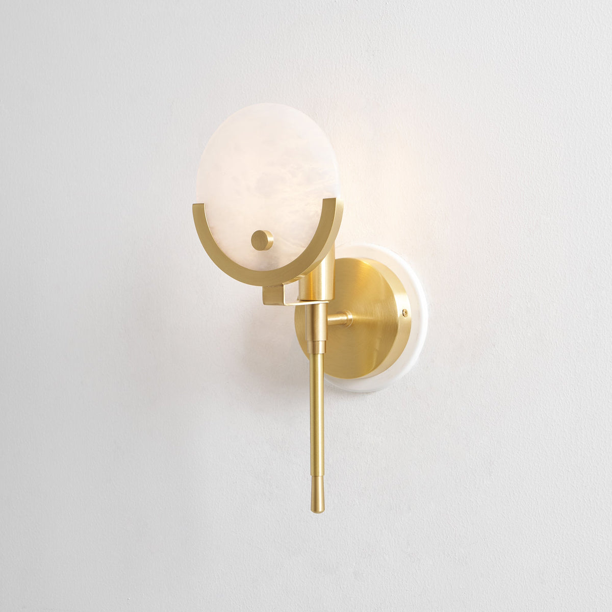 ava-brass-sconce