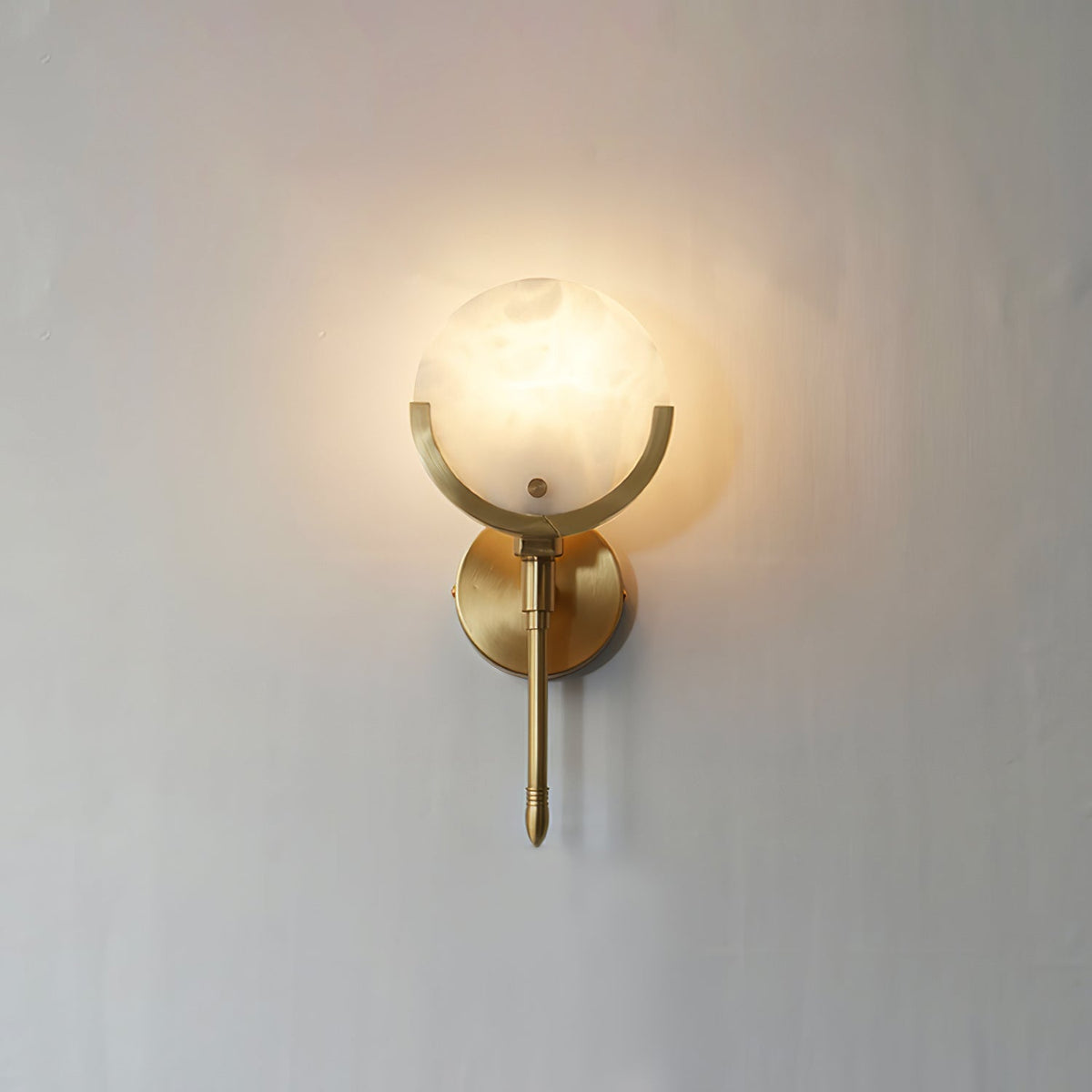 ava-brass-sconce